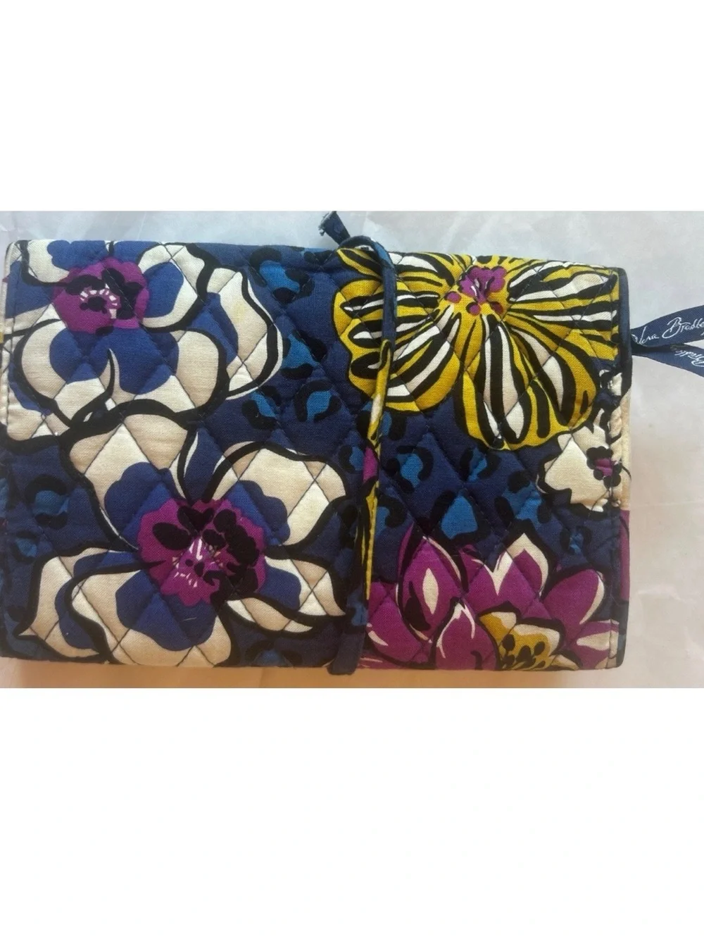 Vera Bradley All Wrapped Up Jewelry Roll African Violet Flower Travel Organizer